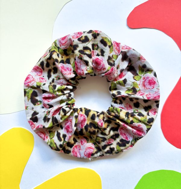 Panter bloemen scrunchie